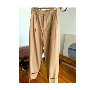 Club monaco pants beige